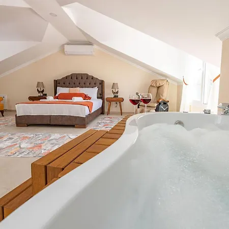 Close To Oludeniz 5 Bedroom فيلة Ovacık