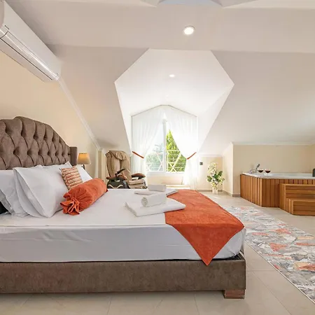 Close To Oludeniz 5 Bedroom * Ovacık