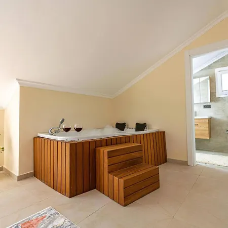 Close To Oludeniz 5 Bedroom Villa Ovacik (Fethiye)