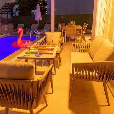 Close To Oludeniz 5 Bedroom فيلة