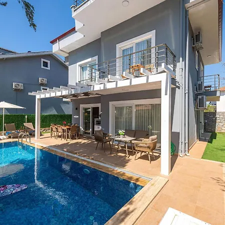 Villa Close To Oludeniz 5 Bedroom *
